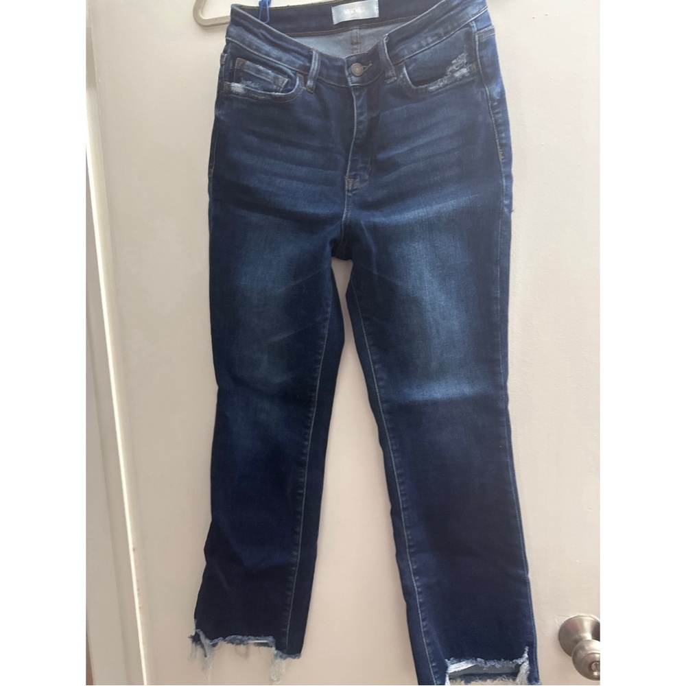 Vervet Women's Blue Jeans Shark Hem